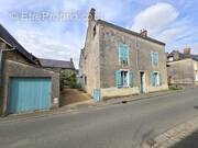 Maison à AUVERS-LE-HAMON