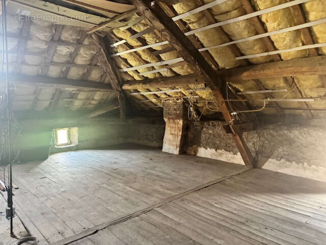 Maison à BEAUCHALOT