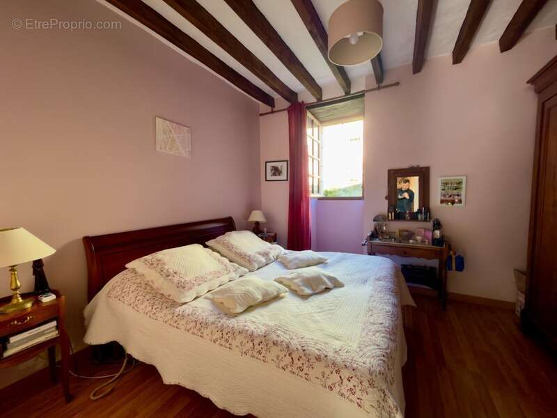 Maison à CHENEHUTTE-TREVES-CUNAULT