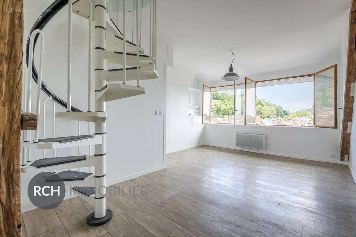 Appartement à MONTFORT-L'AMAURY