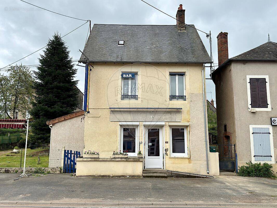 Maison à TAMNAY-EN-BAZOIS