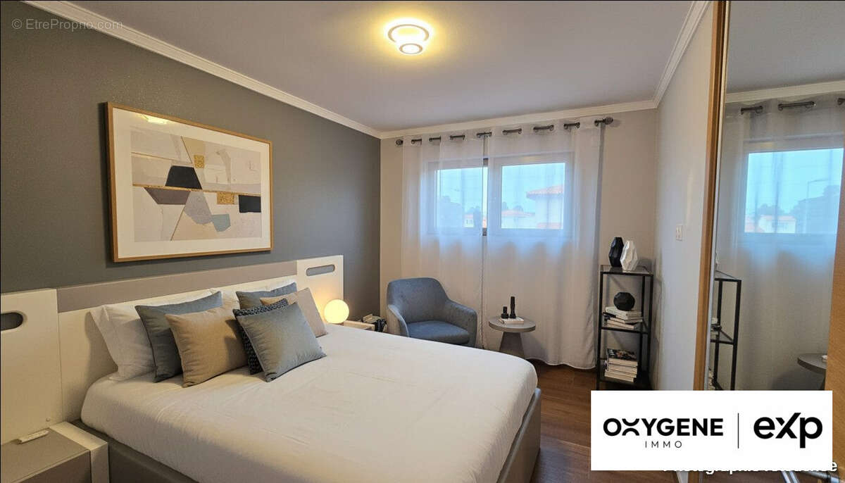 Maison à SAINT-LAURENT-DE-LA-SALANQUE