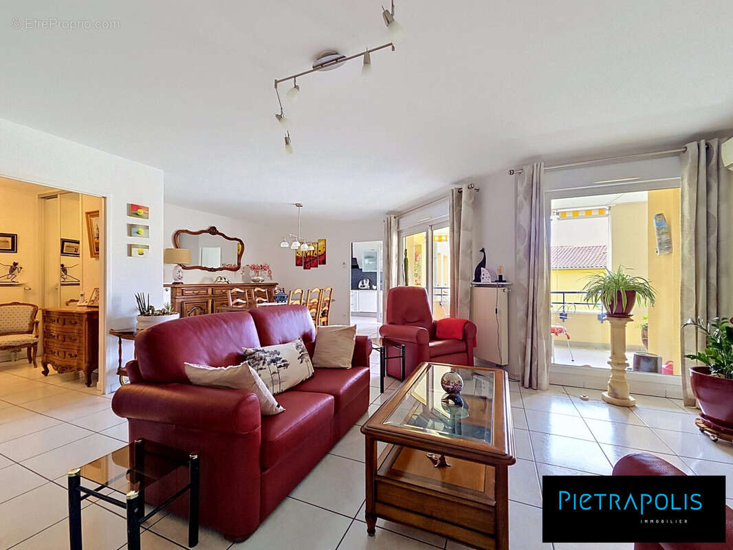 Appartement 113 m² à Vourles  - photo 2