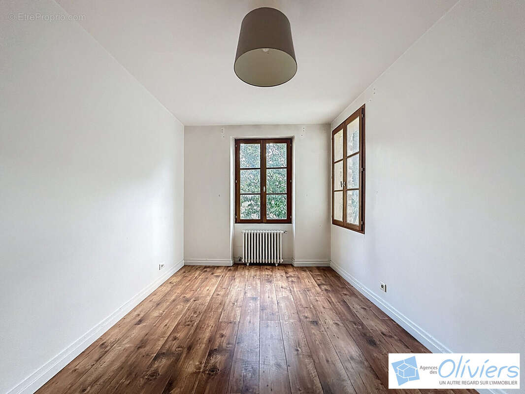 Appartement à CHEVREUSE