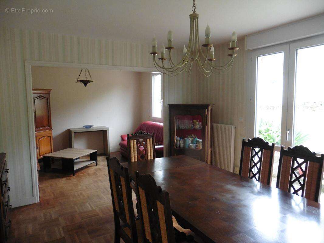 Maison à QUIMPERLE