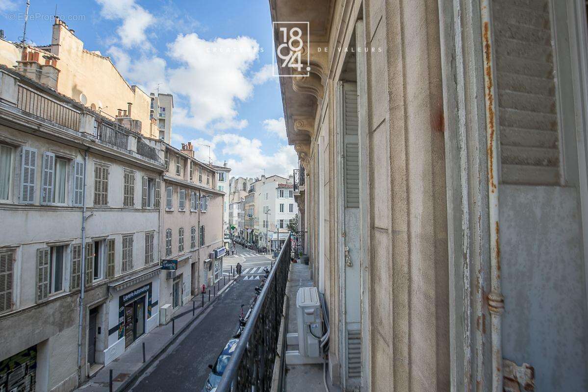 Appartement à MARSEILLE-6E