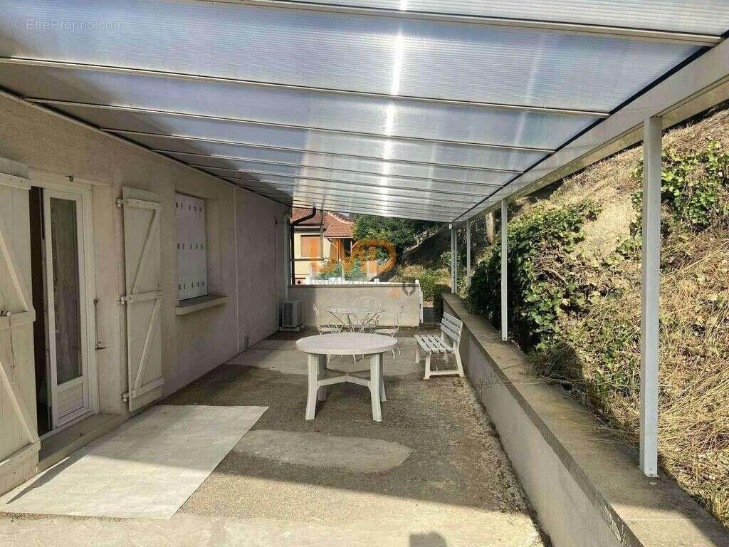 Grande maison avec terrain - photo 17