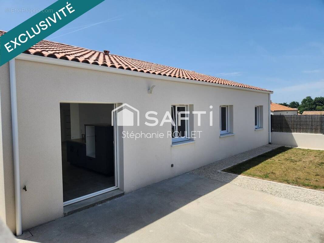 Photo 1 - Maison à BOURNEZEAU