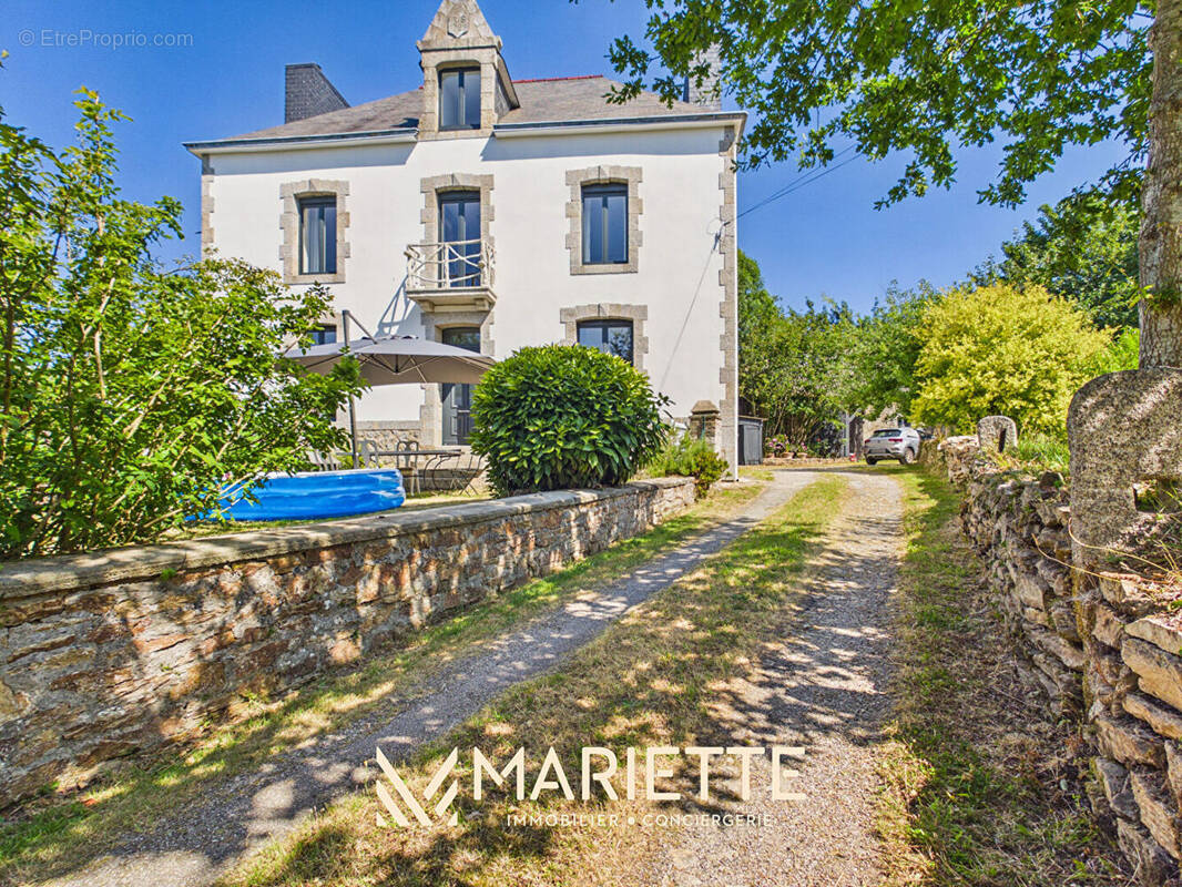 Maison à MELGVEN