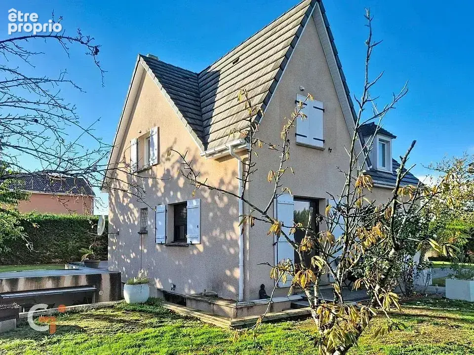 Maison individuelle avec piscine couverte et chauffée a decouvrir - photo 3