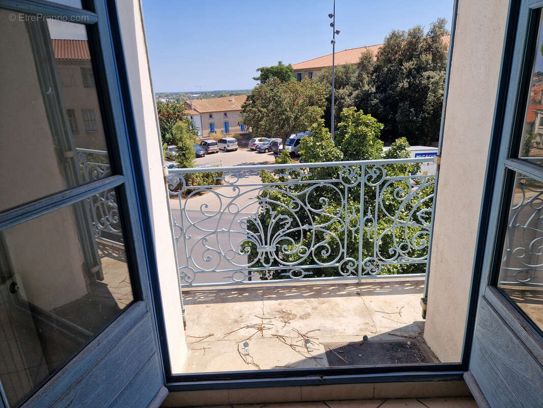Béziers , appartement de type T3 + terrasse + parking - photo 13