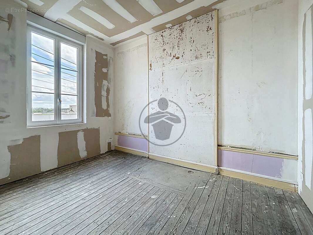 Maison à SAINT-QUENTIN