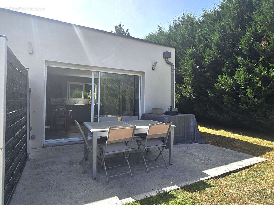 Maison à SPAY
