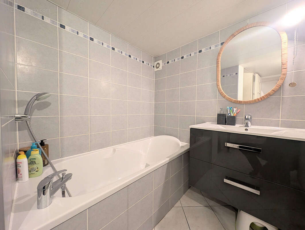 Maison à ROSNY-SOUS-BOIS