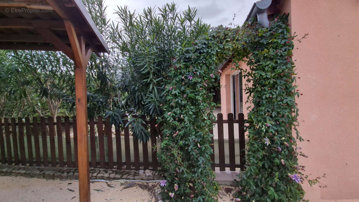 Maison à PONT-SAINT-ESPRIT