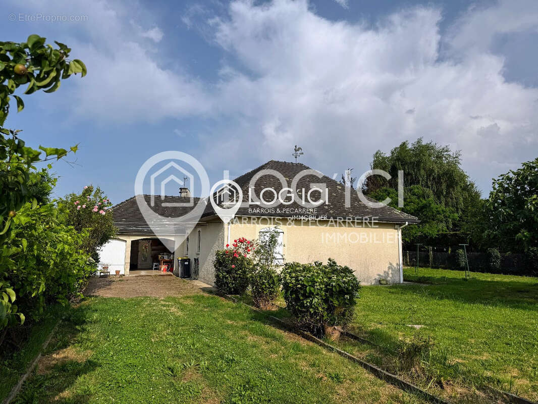 Maison à OSSUN