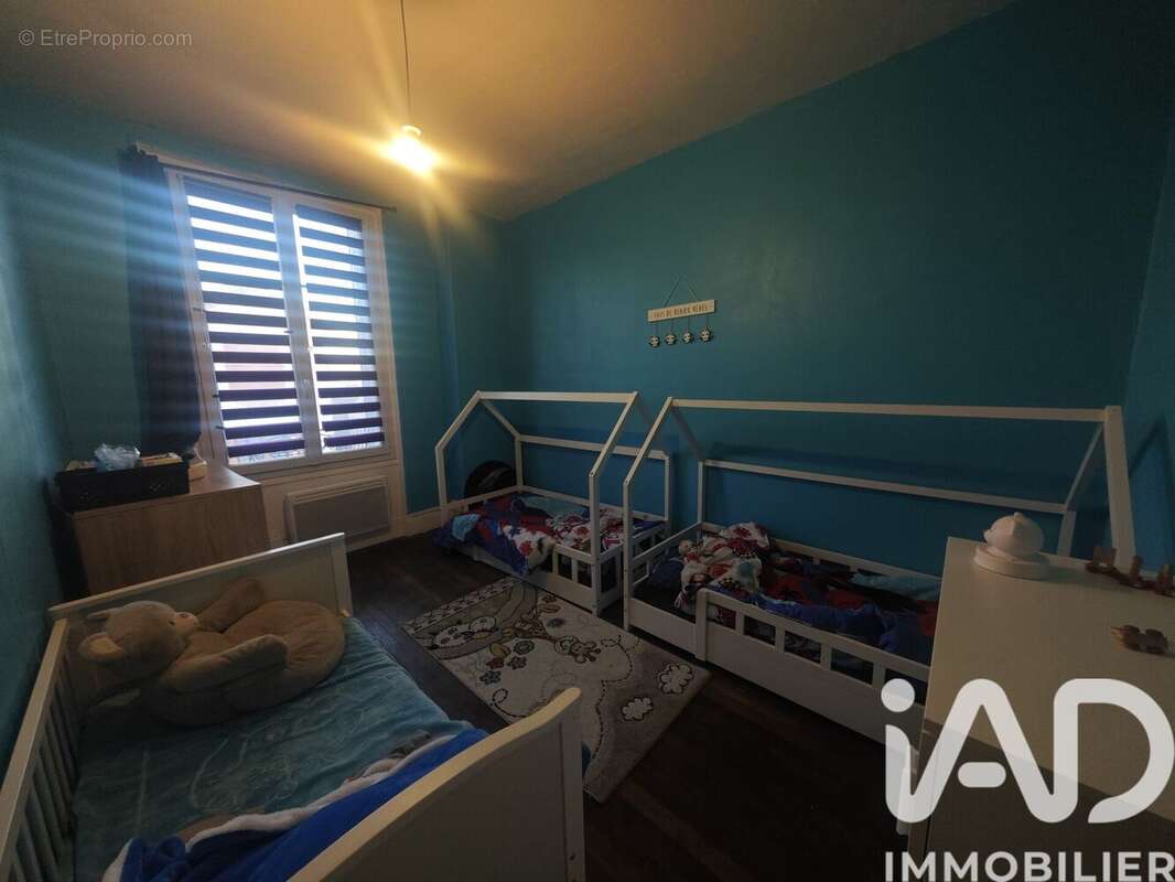 Photo 6 - Maison à ROMILLY-SUR-SEINE