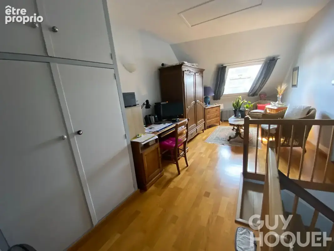 Châteaudun centre-ville Maison de ville avec 4 chambres, 42 m² de séjour - photo 10