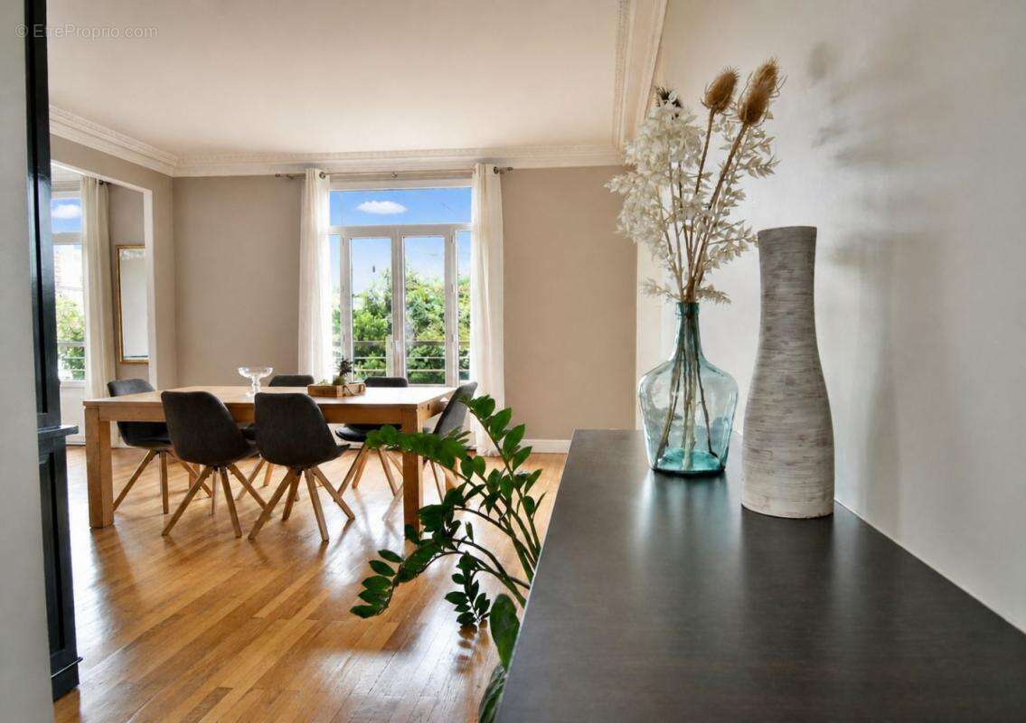 Maison 251 m² à Cholet  - photo 4