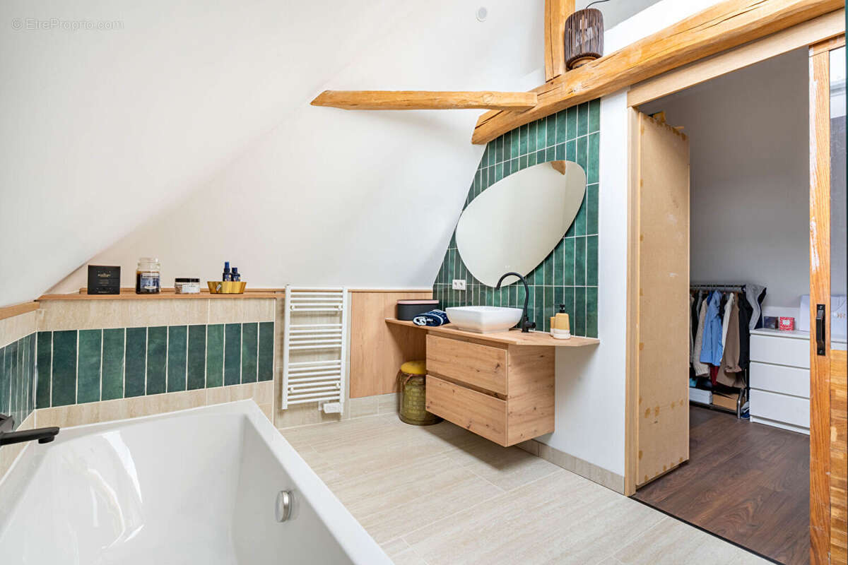 Maison à MAINVILLIERS