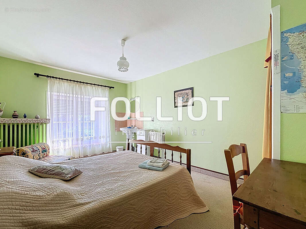 Maison à BRICQUEVILLE-SUR-MER