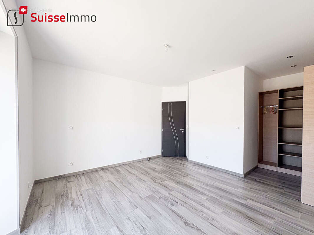 Maison  6 pièce(s) 300 m2 - photo 13