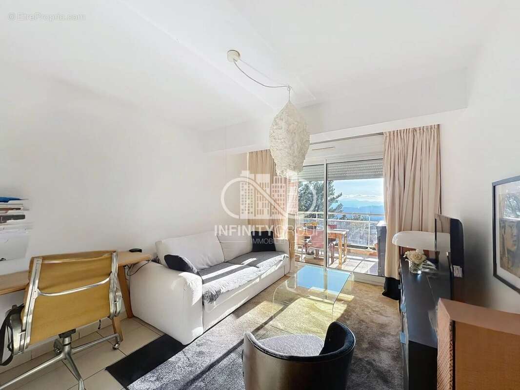 Appartement à GRASSE