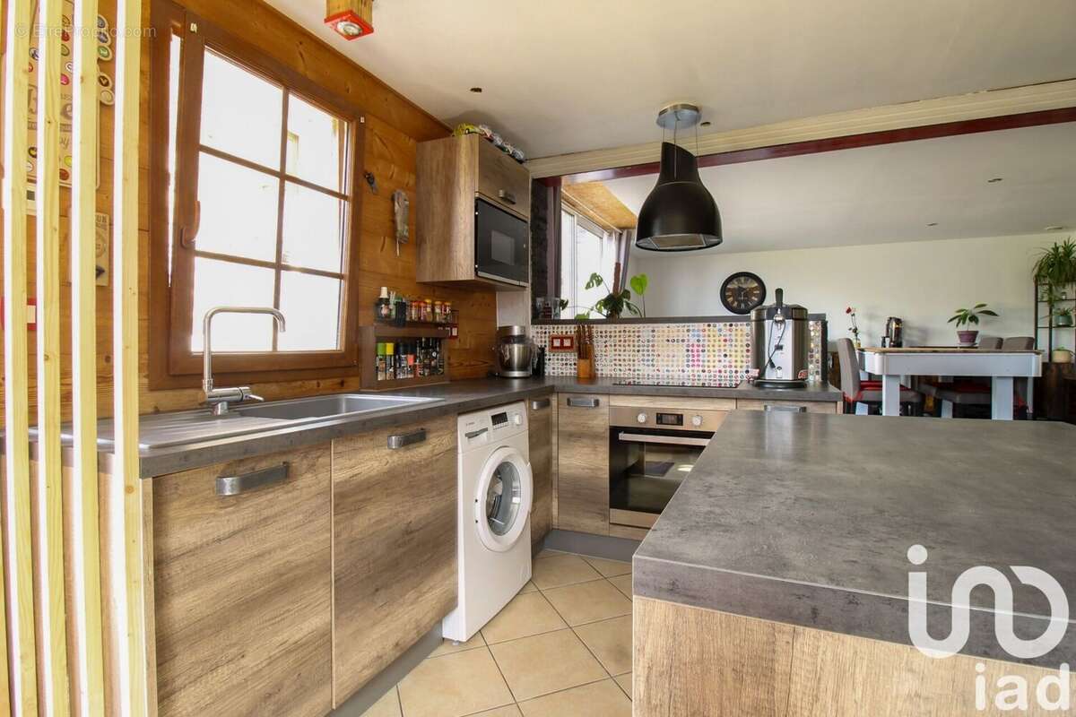 Photo 4 - Maison à LATHUILE