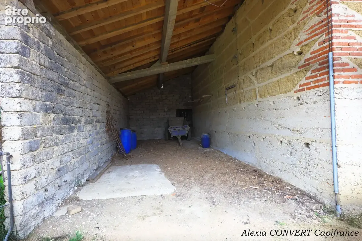 Bâtisse à vendre 5 pièces + abris proche de MEZERIAT (01) terrain 1320m² constructible - photo 8