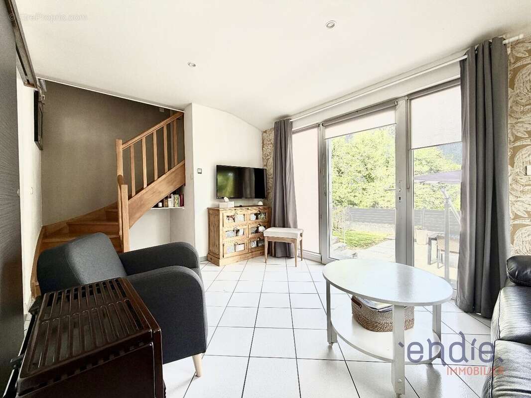 Appartement à VALDOIE