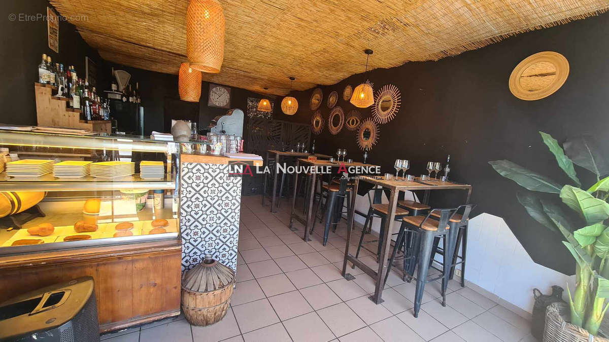 Commerce à PORT-LA-NOUVELLE