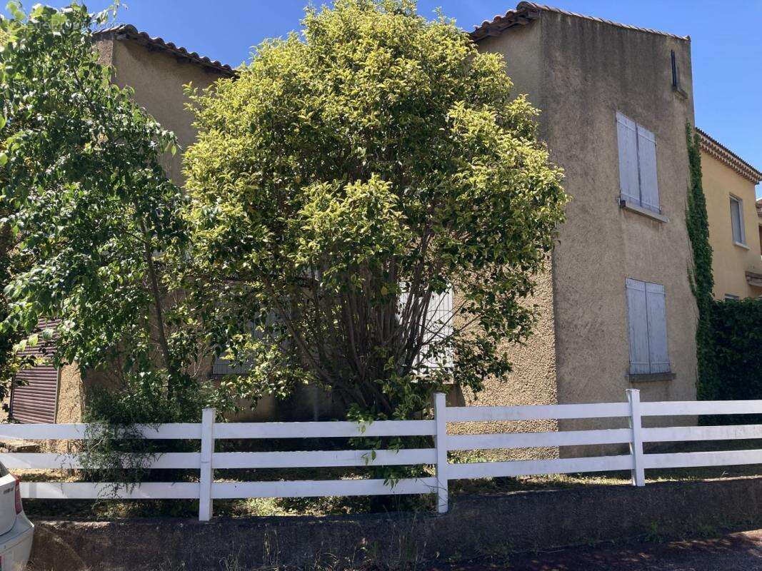 Commerce 261 m² à Beziers  - photo 2