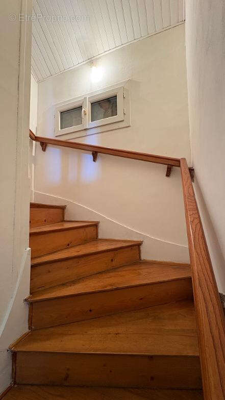 Maison à SAINT-VAAST-LES-MELLO