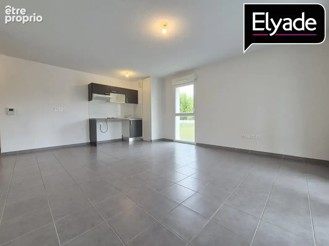 Appartement 3 pièces 60 m² à vendre à Royan (17200) - photo 2