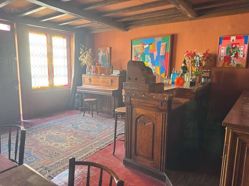 Maison à SAINT-JUST-LA-PENDUE