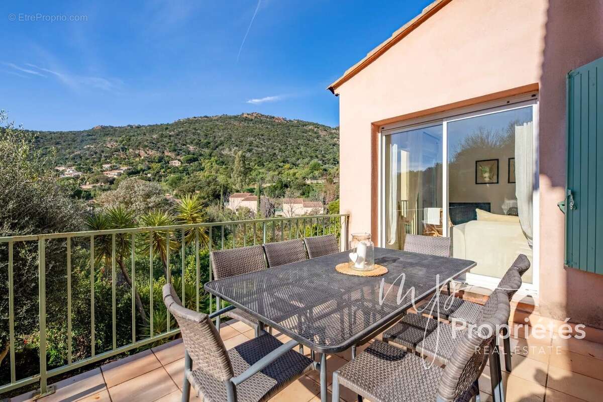 Maison à RAYOL-CANADEL-SUR-MER