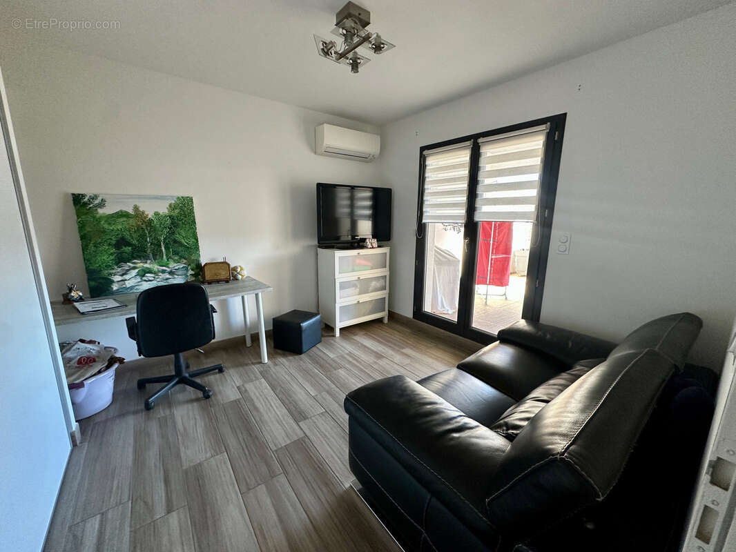 Maison à LATOUR-BAS-ELNE