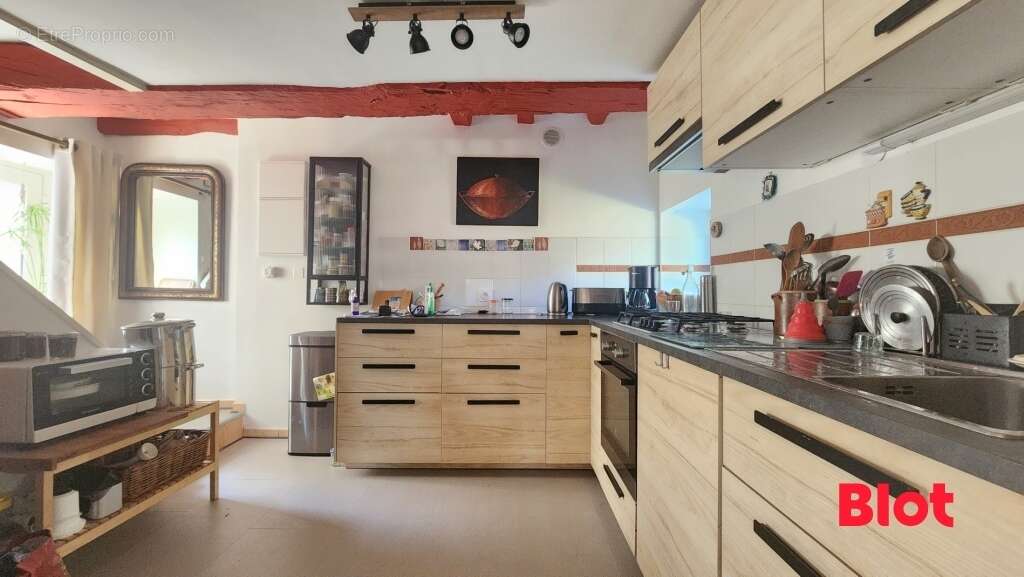 Maison 84 m² à Dinan  - photo 4