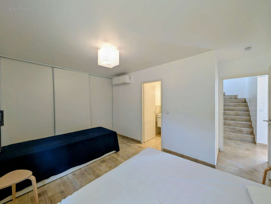 Maison à PORTO-VECCHIO