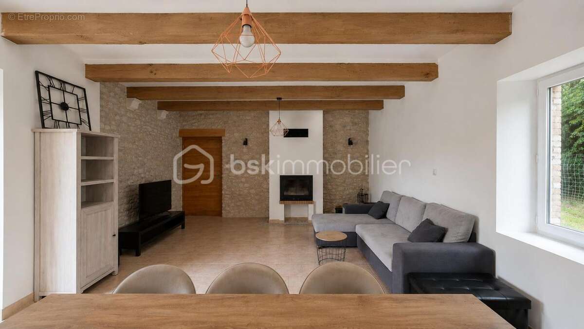 Maison à MARSANNE