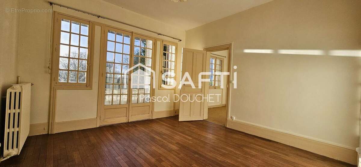 Photo 3 - Maison à VAILLY-SUR-AISNE