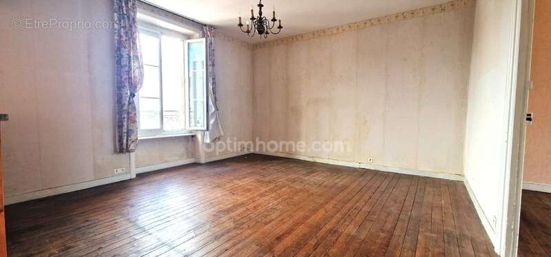 A vendre-Douarnenez-centre ville-Appartement-T2-vue mer-Box - photo 3
