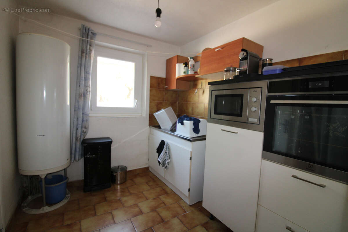 Maison à SAINT-JULIEN-DE-CASSAGNAS