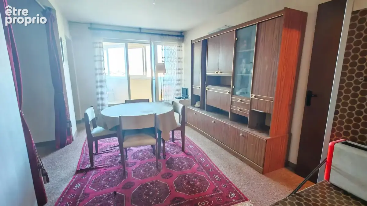 Appartement avec grande loggia Proche commerces, plage et centre aquatique - photo 8
