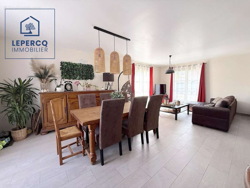 Maison 6 pièces 140 m² - photo 4