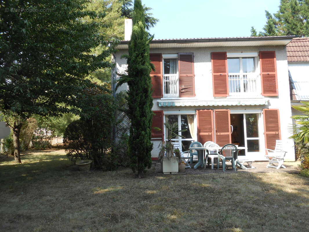 Maison à ORMESSON-SUR-MARNE