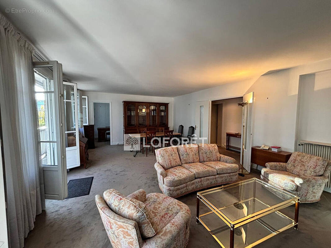 Appartement à BOULOGNE-BILLANCOURT