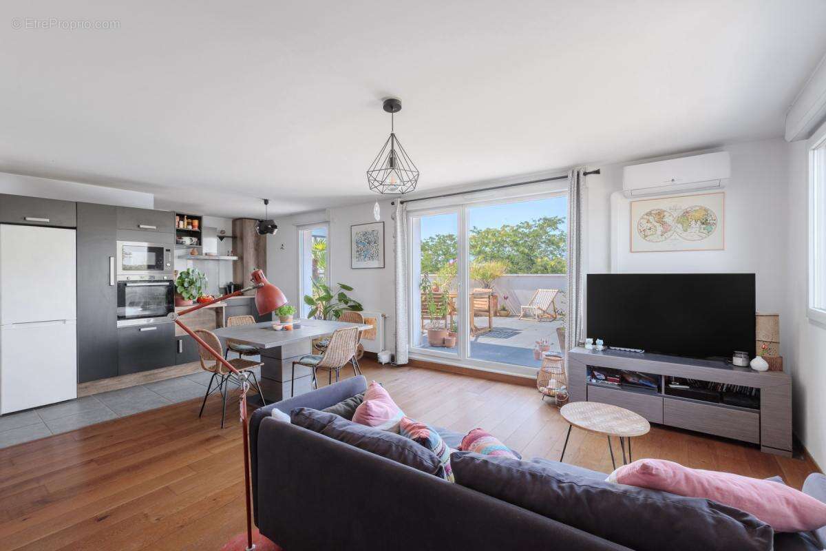 Superbe T3 DE 73 m² avec terrasse de 38 m² - photo 2