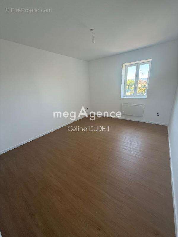 Maison à SAINT-DIDIER-SUR-CHALARONNE