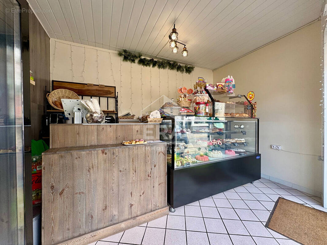 Autre à COMBS-LA-VILLE